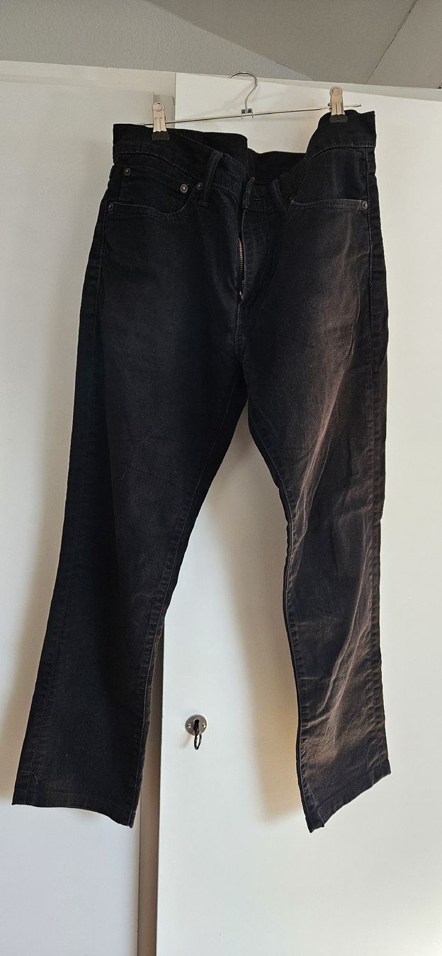 Levi's Jeans: Jeans Levis 511 W32 L32 schwarz – Usato da Rombach venduto da ThriftBetter 2