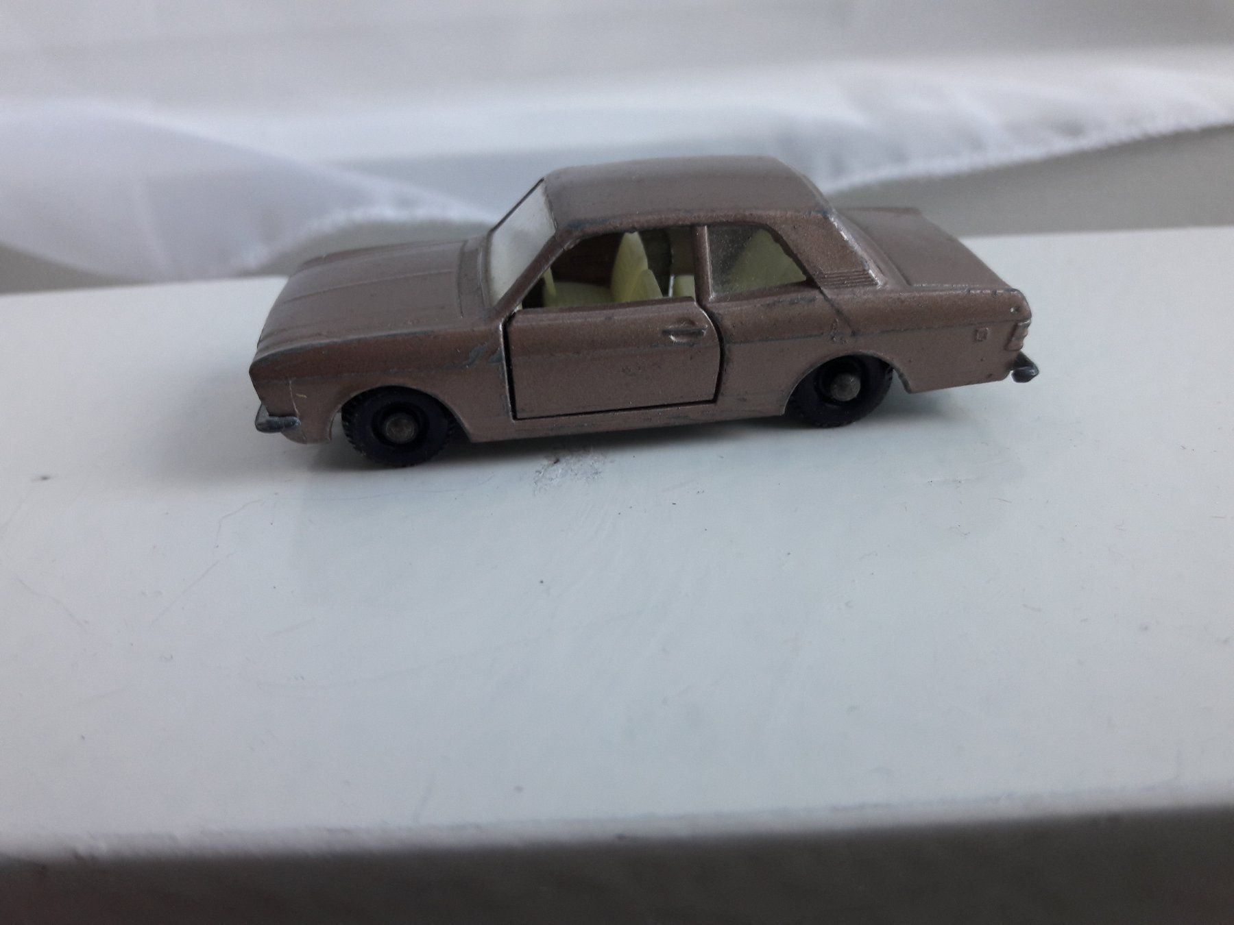 Ford Modellautos: Ford Cortina Modellauto – Gebraucht aus Zollikerberg von Kaugo