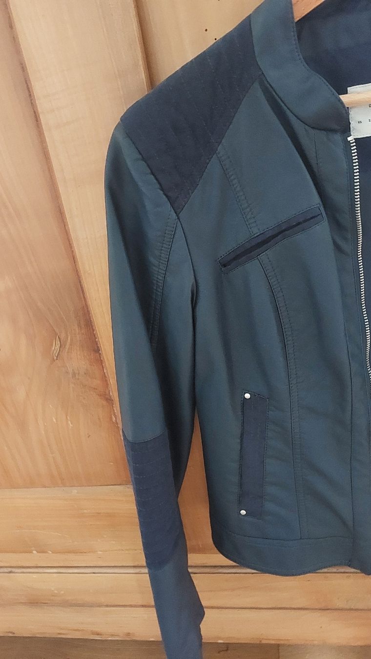 Vestes: coole Jacke – D'occasion à Wegenstetten par Coconora 2