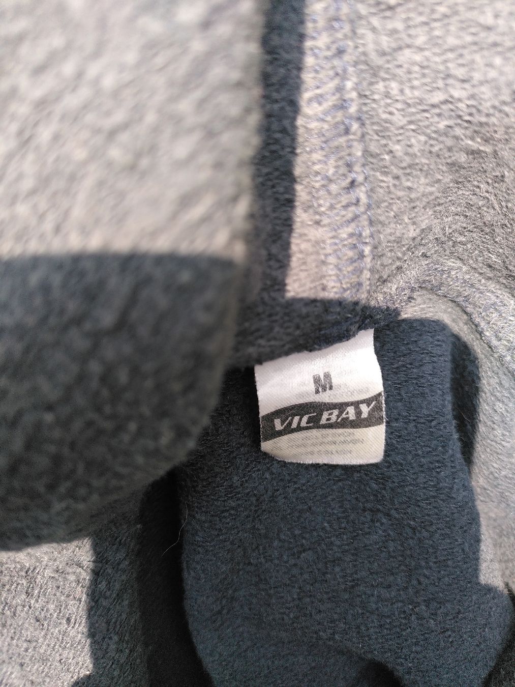 Maglioni & Felpe: Kaputzenpullover M – Usato da Richterswil venduto da sil_lm7x 6