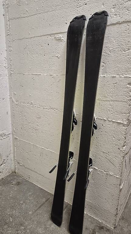 Skis: Ski Head 127cm – D'occasion à Lausanne par ang_h5kp 3