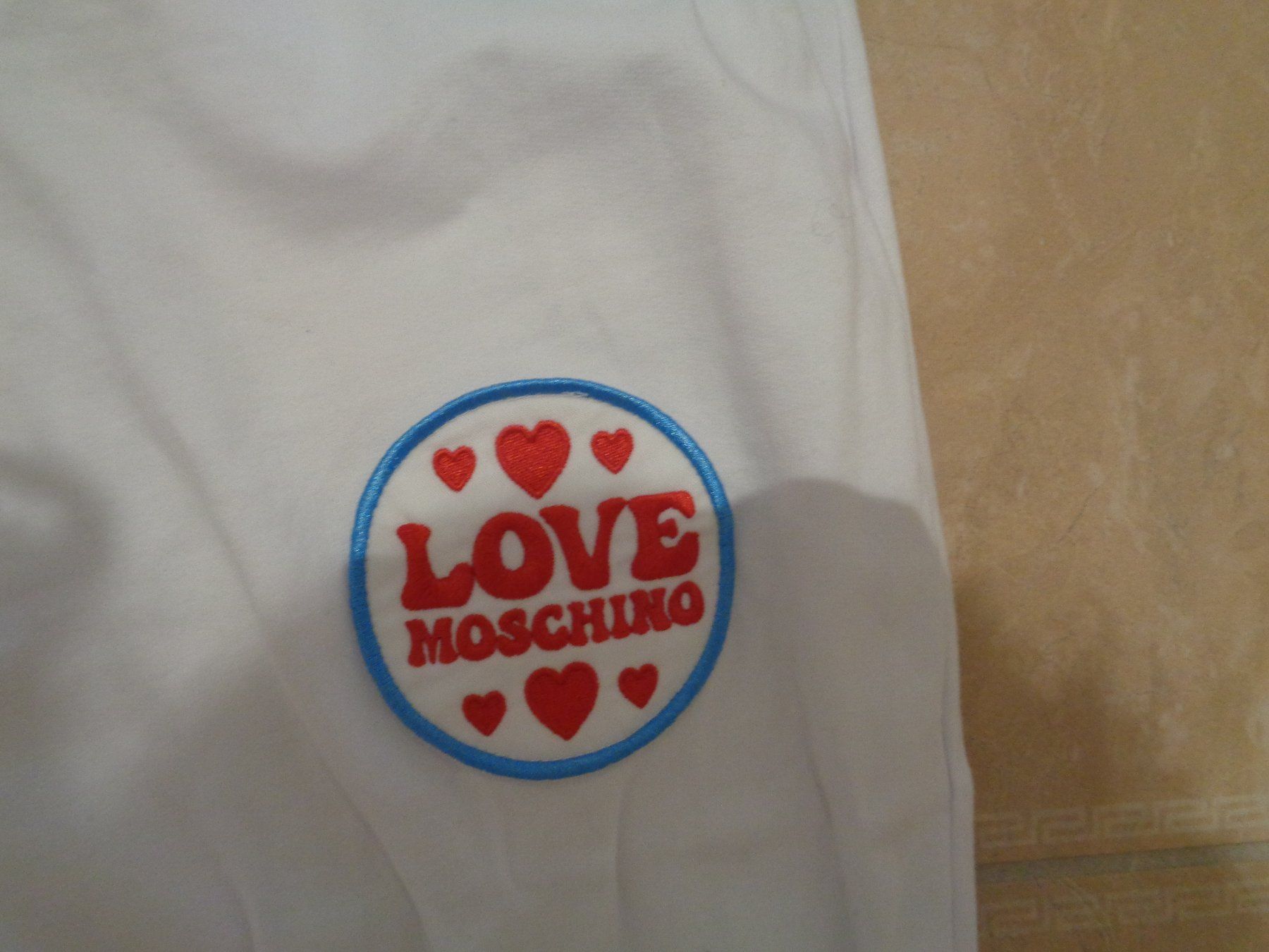 Moschino Pantaloni: Moschino neue Sweatshirthose, 38-40 – Nuovo (secondo la descrizione) da Klingnau venduto da Markus14 1