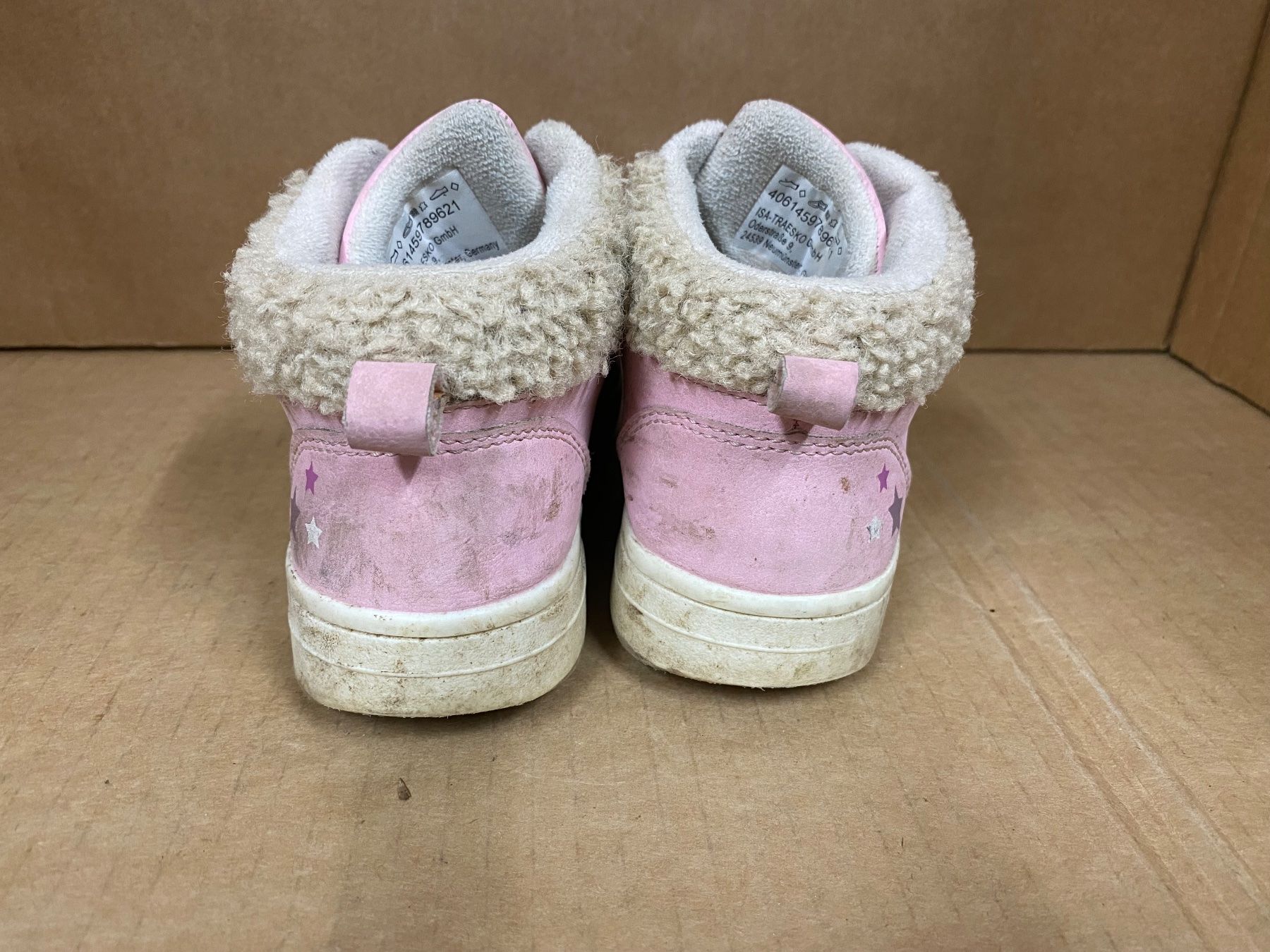 Scarpe per ragazze: Mädchen Winterschuhe Grösse 28 – Usato da Eschlikon TG venduto da RamonaSt 3