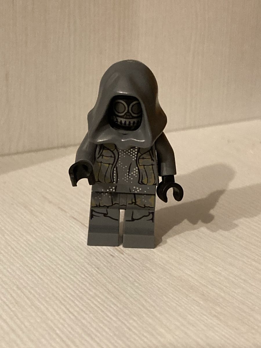 Lego Spielzeuge: LEGO Unkar's Thug mit Grau Outfit Minifigur – Gebraucht aus Schafisheim von mic_79dx