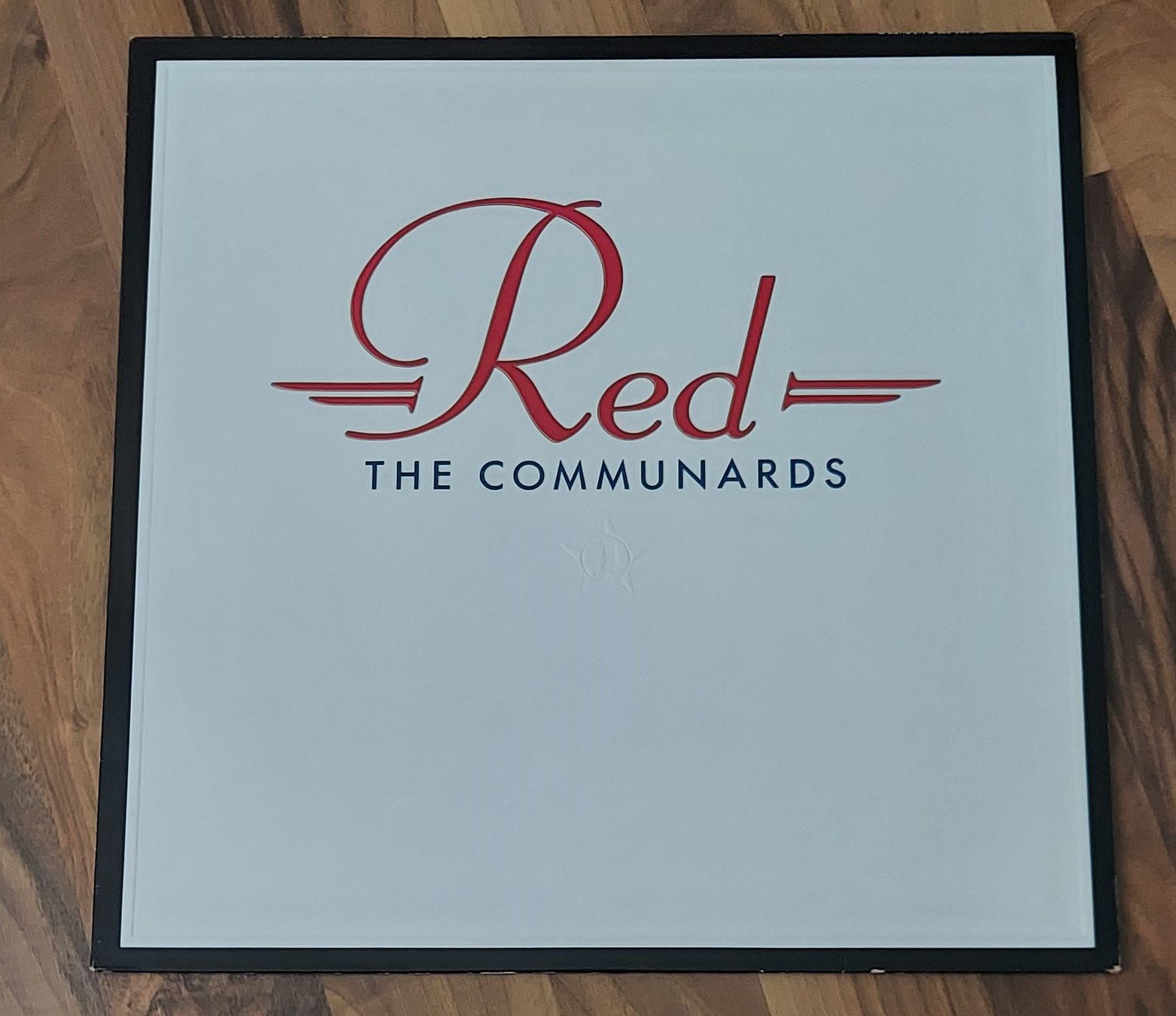 Schallplatten: LP - COMMUNARDS - RED – Gebraucht aus Steckborn von Quo7