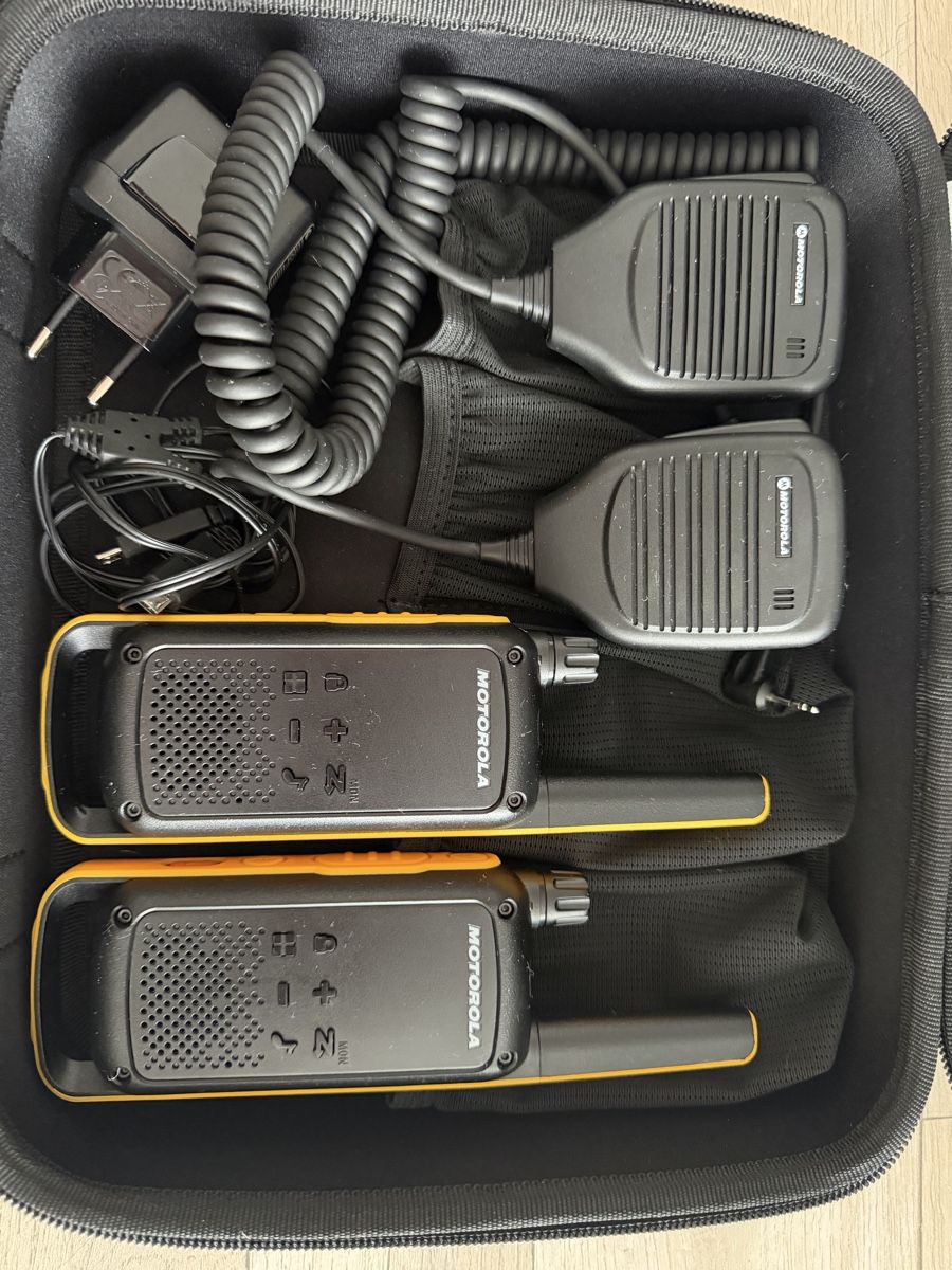 Motorola Technique de radiocom: Motorola T82 Extreme  – D'occasion à Emmenbrücke par Marktonline 1