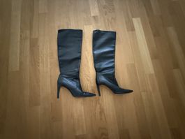 Damen Stiefel Zara schwarz Absatz neuwertiger Zustand