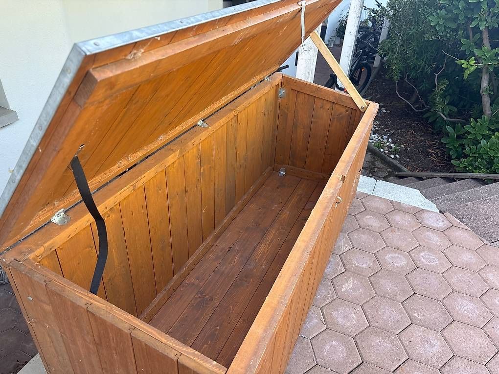 Box contenitori: Schöne Holzkiste – Usato da Zumikon venduto da Vogler88 4