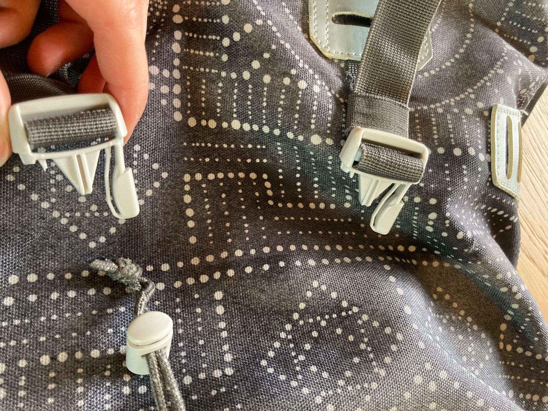 Burton Zaini: BURTON Rucksack ca 30L – Usato da Wichtrach venduto da Aramis3628 5