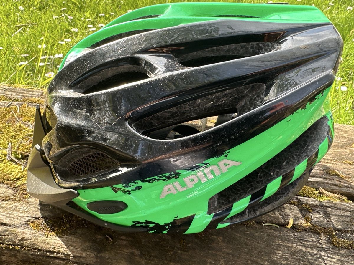 Alpina Caschi: Alpina Kindervelohoelm, 49-53 – Usato da Himmelried venduto da Kruemel70