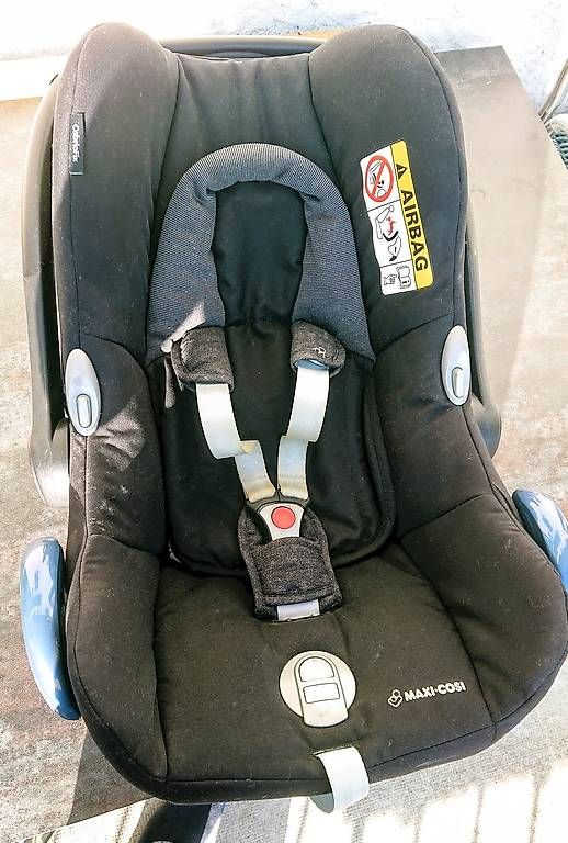 Maxi-Cosi Seggiolini per auto: Siège-auto Maxi-Cosi CabrioFix + Housse de protection – Usato da Rivaz venduto da Ibet_Iwin 1