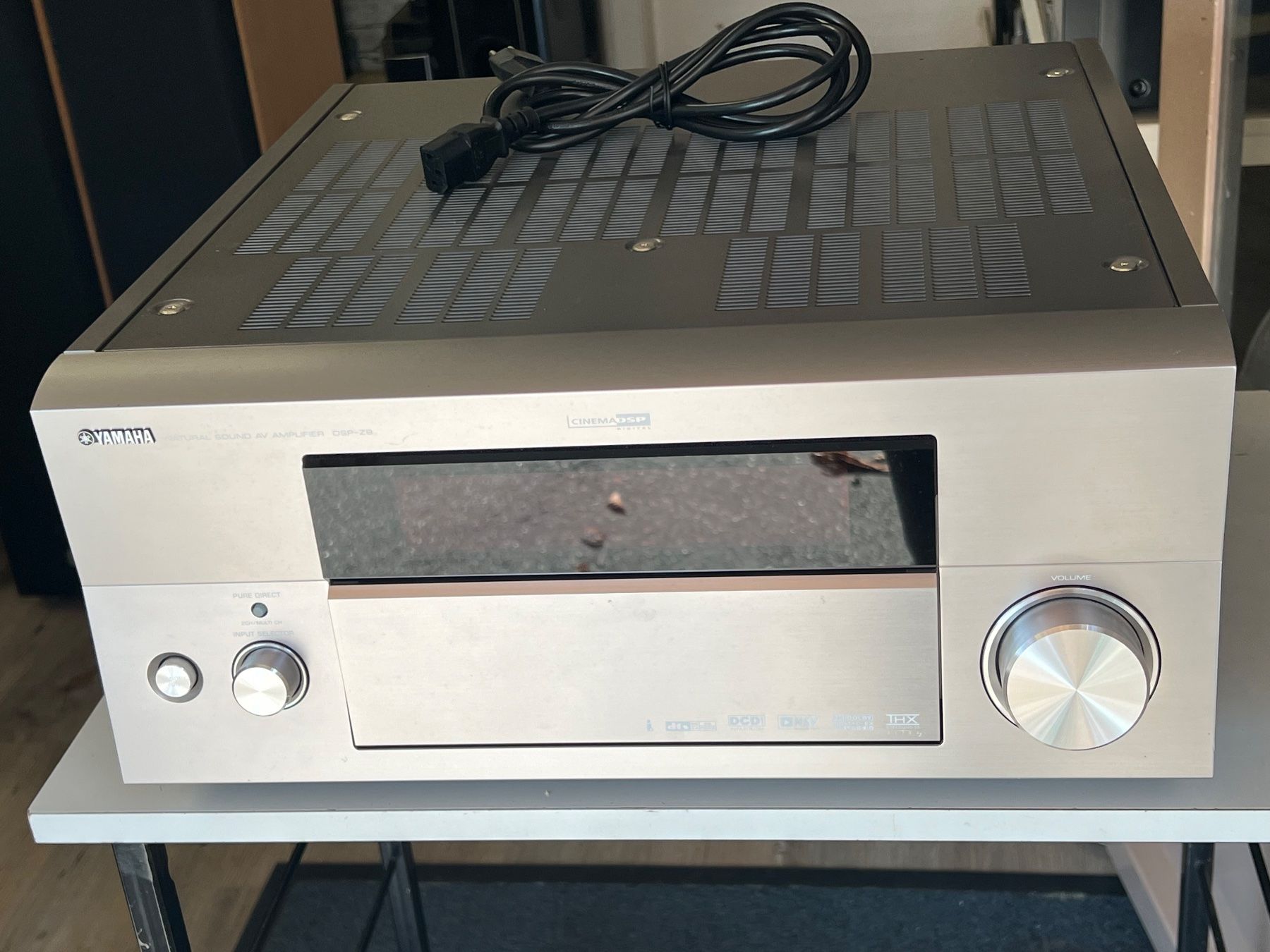 Yamaha DSP-Z9 Natural Sound AV Verstärker - Top Zustand