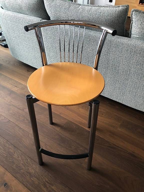 Sgabelli: Calligaris Barhocker Chrom / Buche mit Sitzhöhe 60 cm – Usato da Oberlunkhofen venduto da tru_xc2g 1