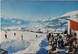 CRANS-sur-SIERRE - La terrasse de l'Hôtel des Mélèzes 1968