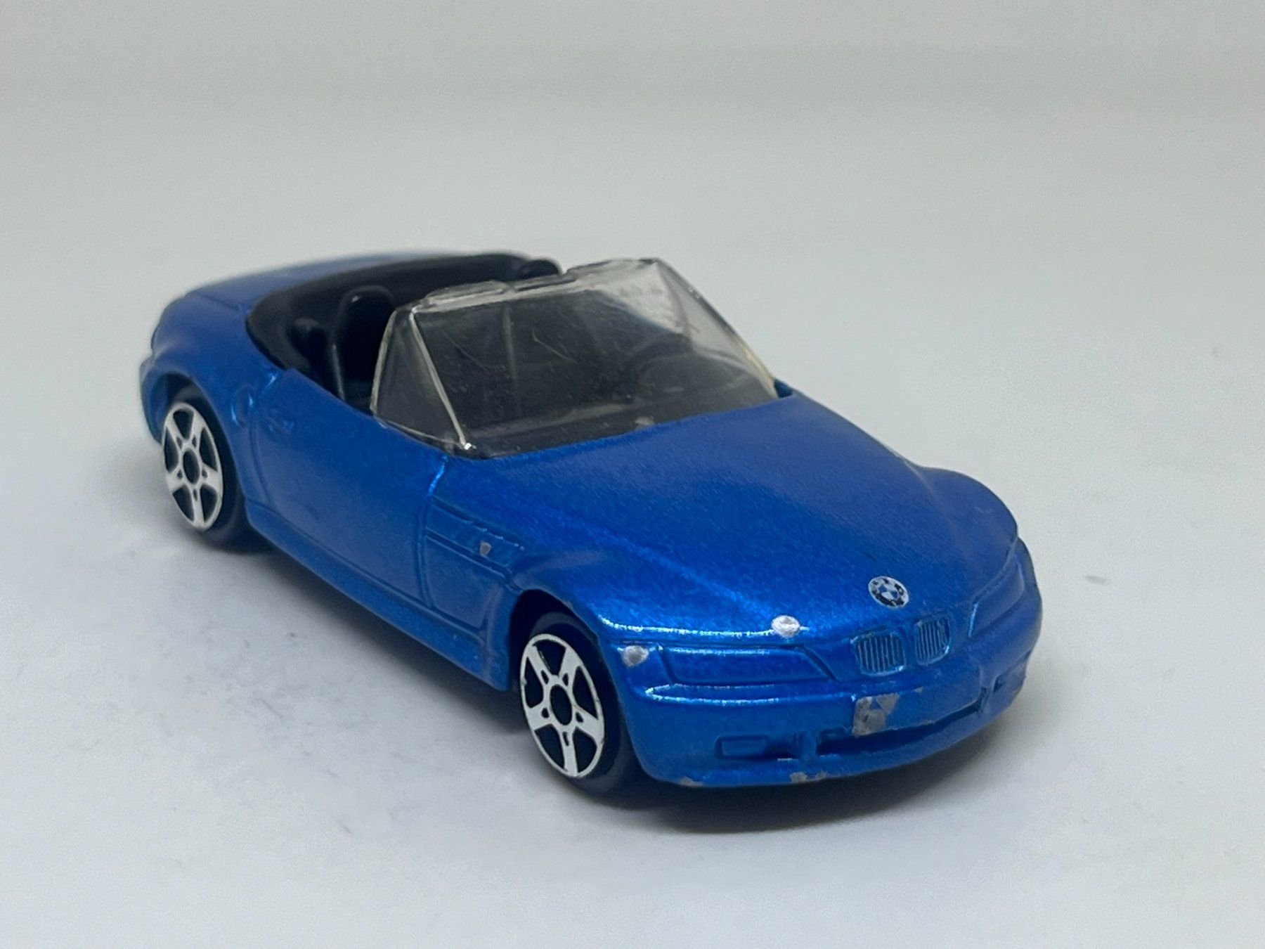 Maisto Modellini d'auto: Maisto BMW Z3 #663 – Usato da Wildegg venduto da LaaBoutique