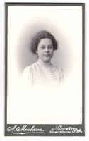Fotografie A. Monbaron, Neuchatel, Rue d