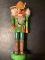 Nussknacker-Figur aus Holz, Leder, Kaninchenfell