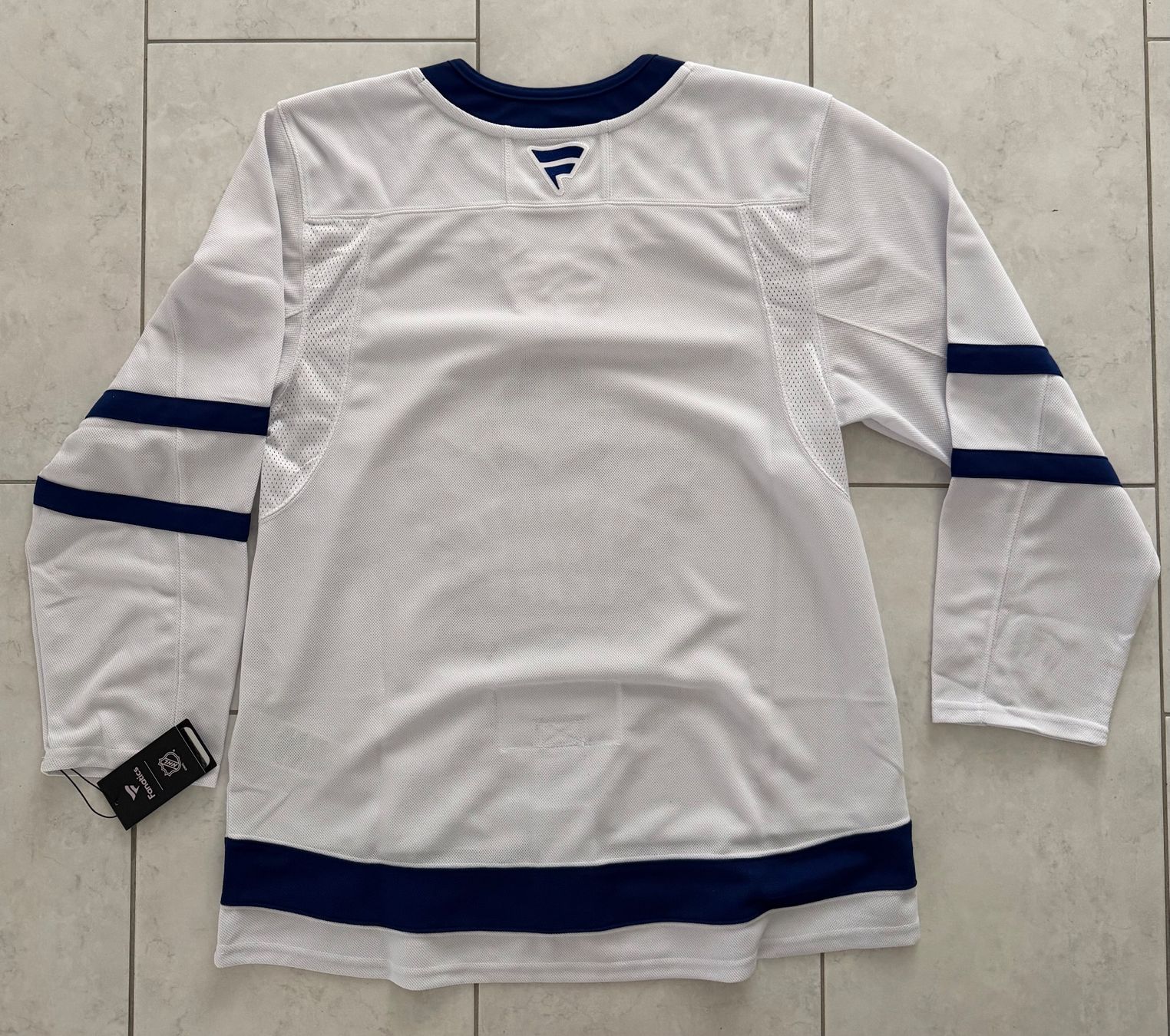 NHL Maillots de corps & Pantalons: Toronto Maple Leafs Premium Jersey – Neuf avec emballage d'origine à Studen BE par Ironbonehead 5