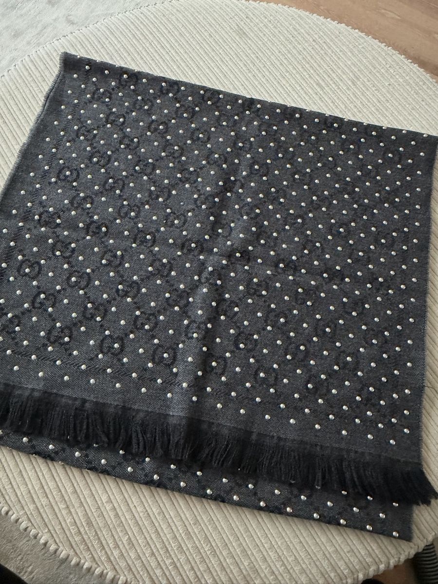 Gucci Foulards, Tücher & Schals: Gucci Schal – Gebraucht aus Birmensdorf ZH von lakii338