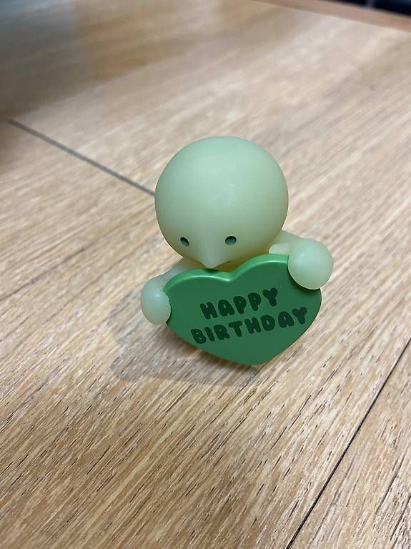 Figuren: Smiski Birthday Series – Neu und originalverpackt aus Schlieren von dan_6v6q 2