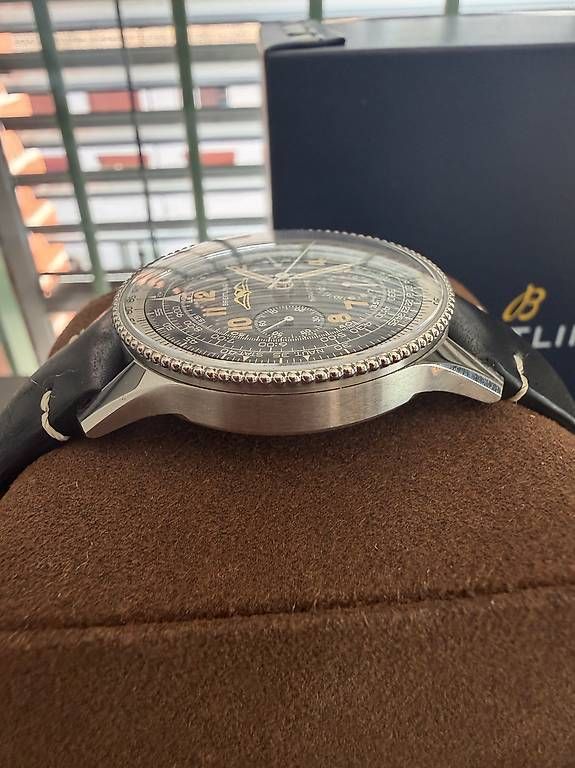Breitling Uhren: Breitling Navitimer Re-Edition 806 – Gebraucht aus Zürich von timeio-swapwatch 5