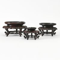 3 chinesische Holzstände m. Füssen für Vasen #5, ex Sammlung