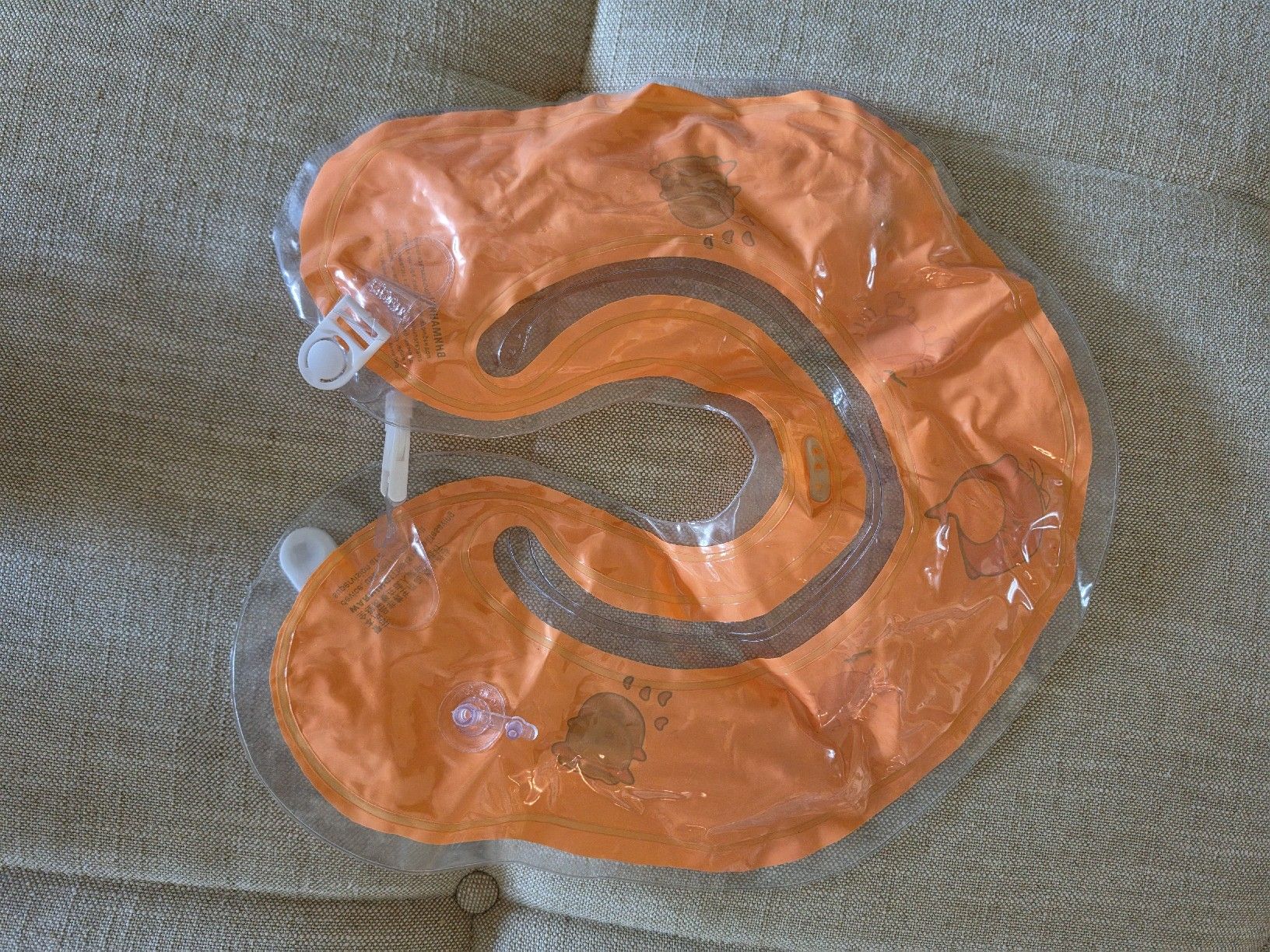Disney Giocattoli: Neck Float for babies and Soft toys – Usato da Effretikon venduto da gen_w9wk 3