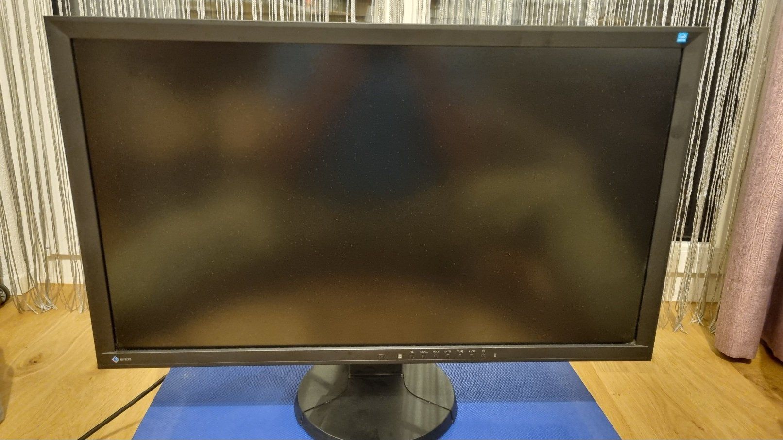 Eizo Monitore: 27" Monitor EIZO FlexScan EV27 – Gebraucht aus Ried b. Kerzers von wolfsmeta