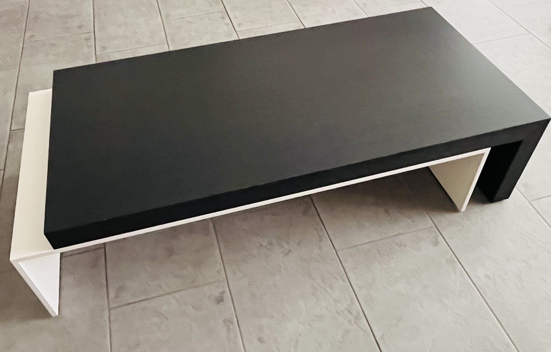 Tables: Schwarzer Couchtisch – D'occasion à Dagmersellen par Cactus05 1