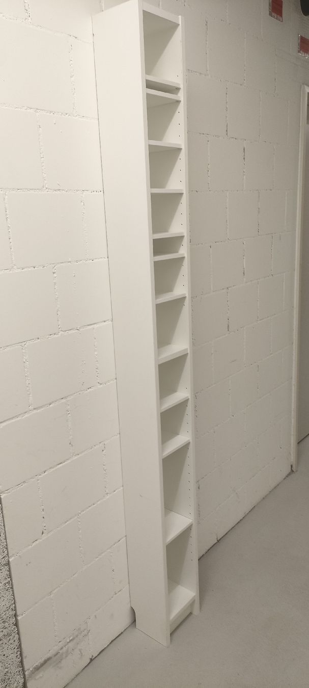 Ikea Scaffali: Ikea GNEDBY Regal, weiß, 202 cm – Usato da Muri AG venduto da Suiphi 2