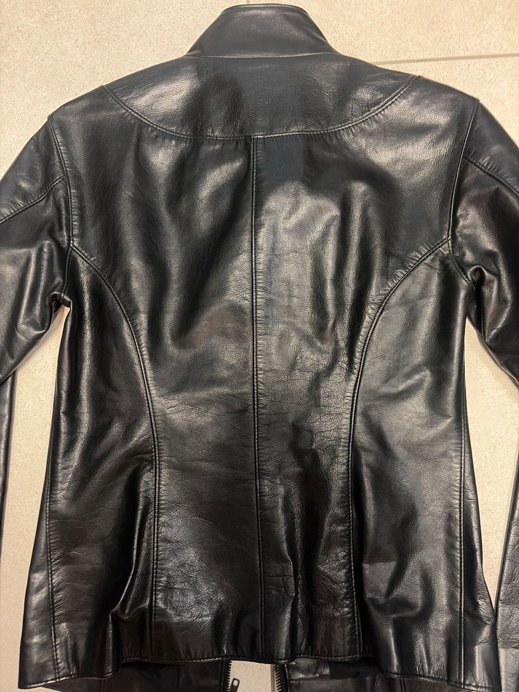 Giacche: Echtlederjacke Schwarz Gr. 36 Tailliert Dickes Premium Leder – Nuovo (secondo la descrizione) da Wallisellen venduto da Lan_82sz 3