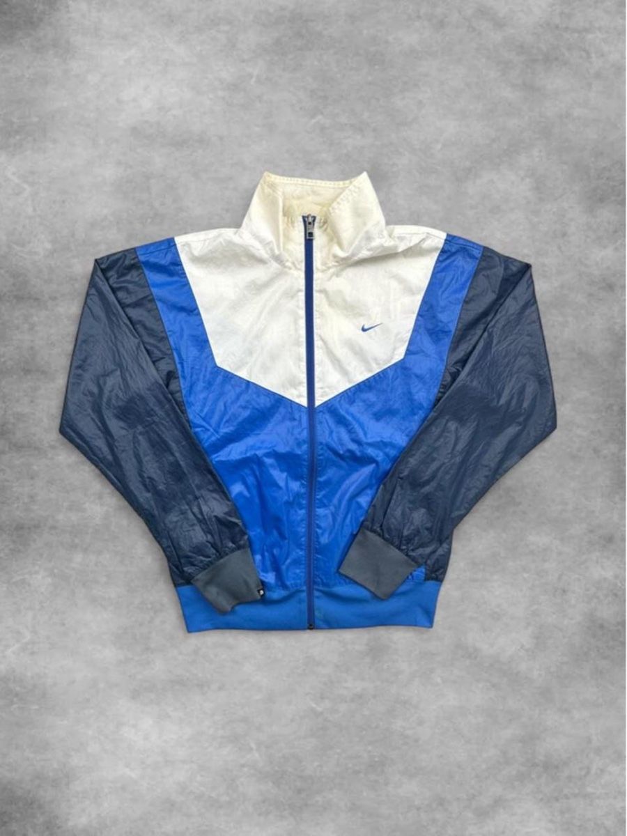Nike Jacken: Nike jacket – Gebraucht aus Erlinsbach SO von TogaResell