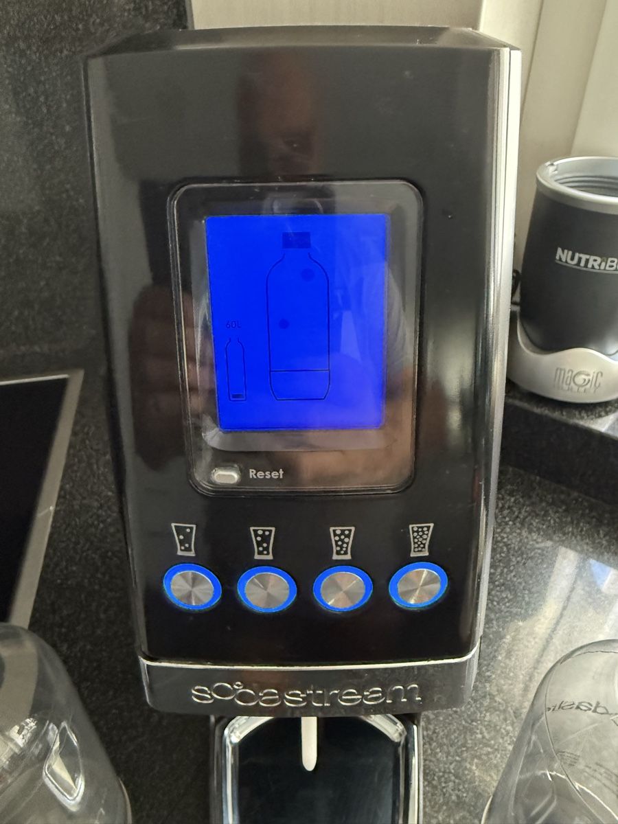 Sodastream Küchengeräte: Soda Stream kaum gebraucht  – Gebraucht aus Widnau von RetoW01 1