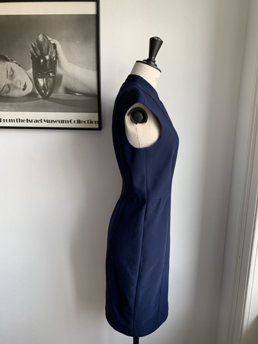 Akris Vestiti: AKRIS: Navy blaues, figurbetontes Kleid, 36 – Usato da Luzern venduto da designluzern 2
