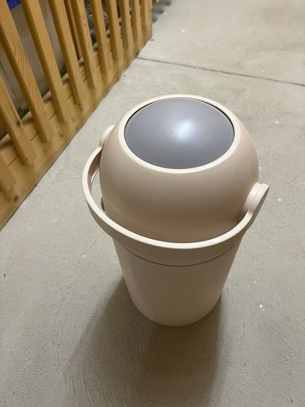 Cestini per rifiuti: Magic-Windeleimer Dropy von Nattou,  beige – Usato da Bassersdorf venduto da sammelfloh 2