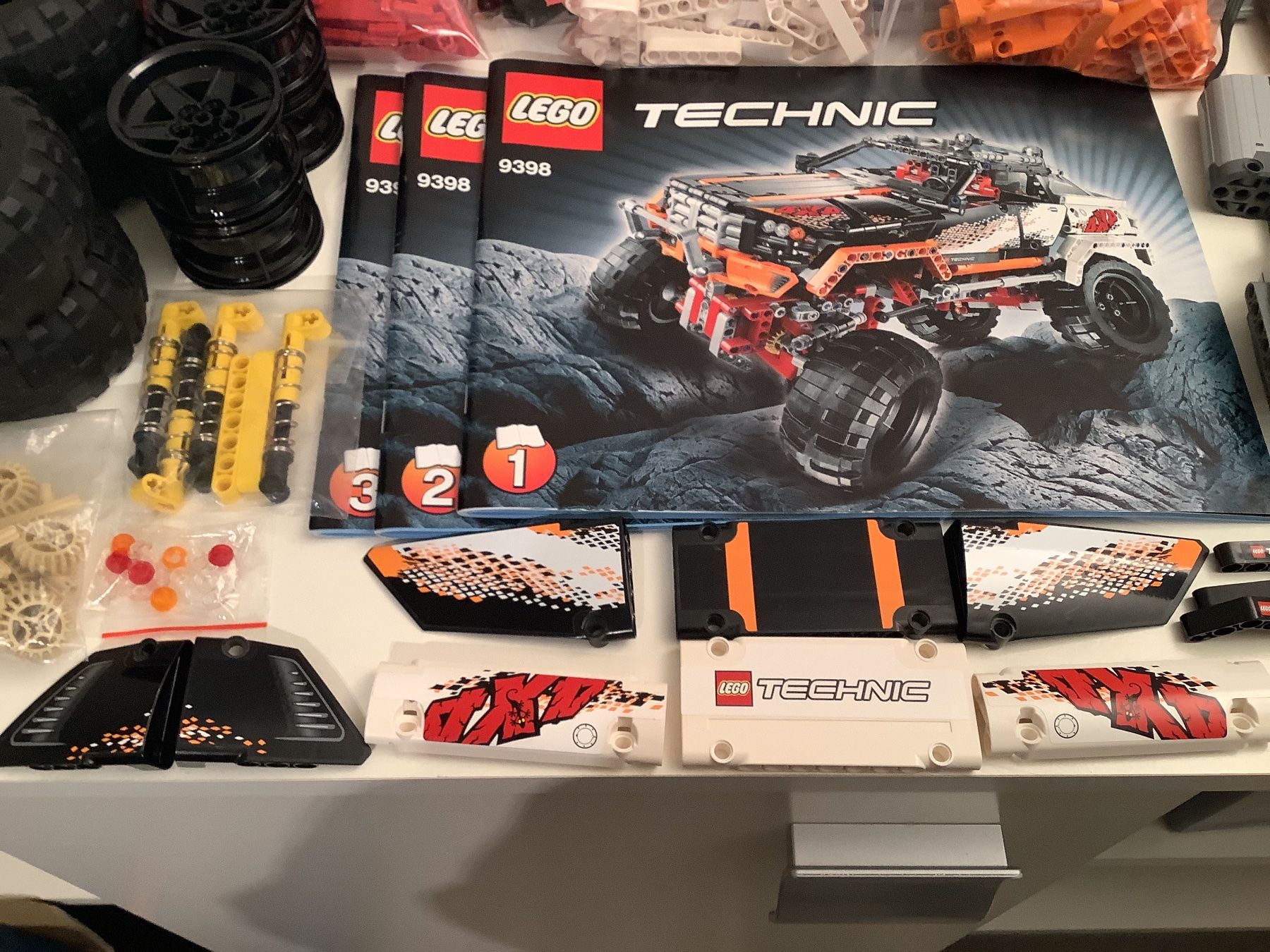 Lego Giocattoli: Lego Technic 4X4 Offroader 9398 von 2012 – Usato da Willisau venduto da Keks5 2