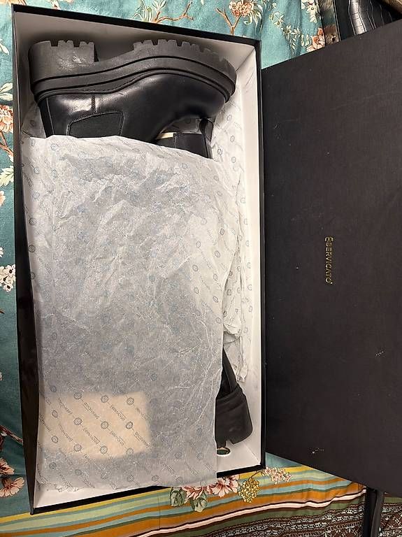 Damenschuhe: Schwarzen Stiefel – Gebraucht aus Köniz von ges_786t 1