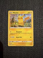 Carte Card Pokémon Pikachu holo FR 2018