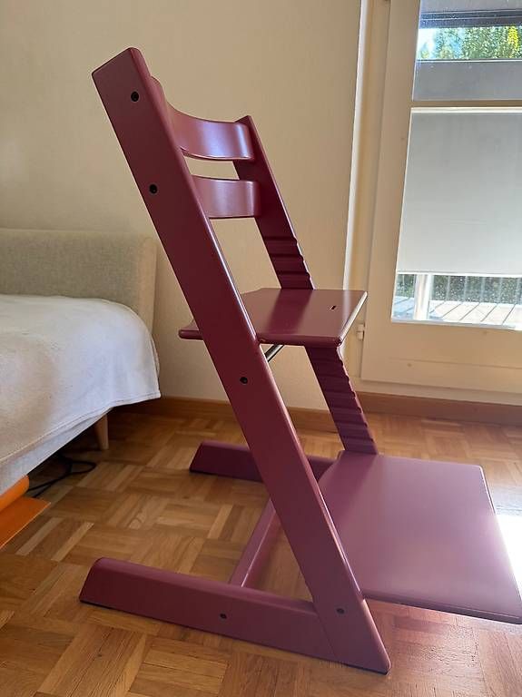 Seggioloni: Tripp Trapp Stokke in violett – Usato da Zürich venduto da Technoclimbing