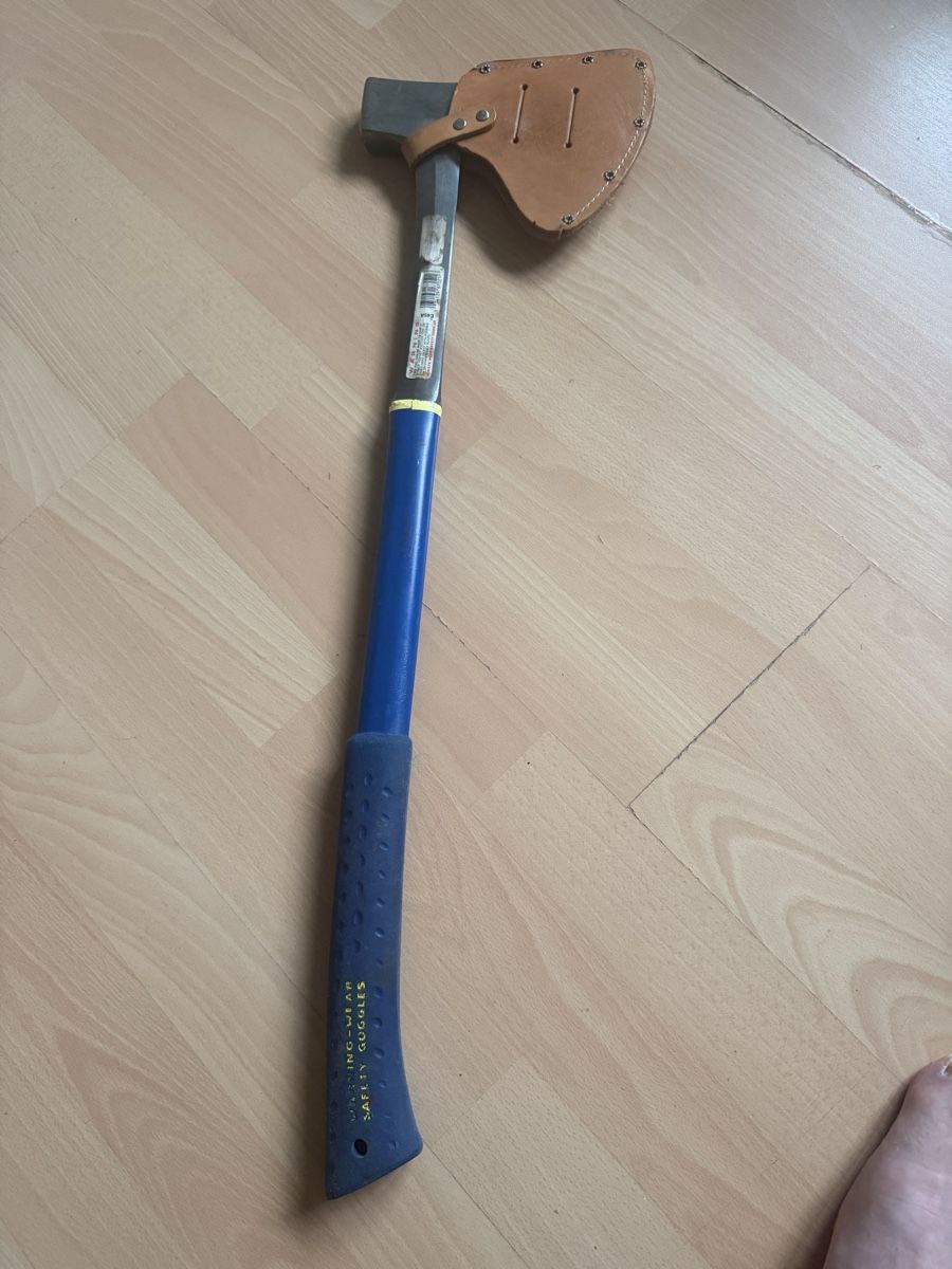 Kletterausrüstungen: Axt Estwing #E45 Campers Axe – Gebraucht aus Baden von noli.r 1