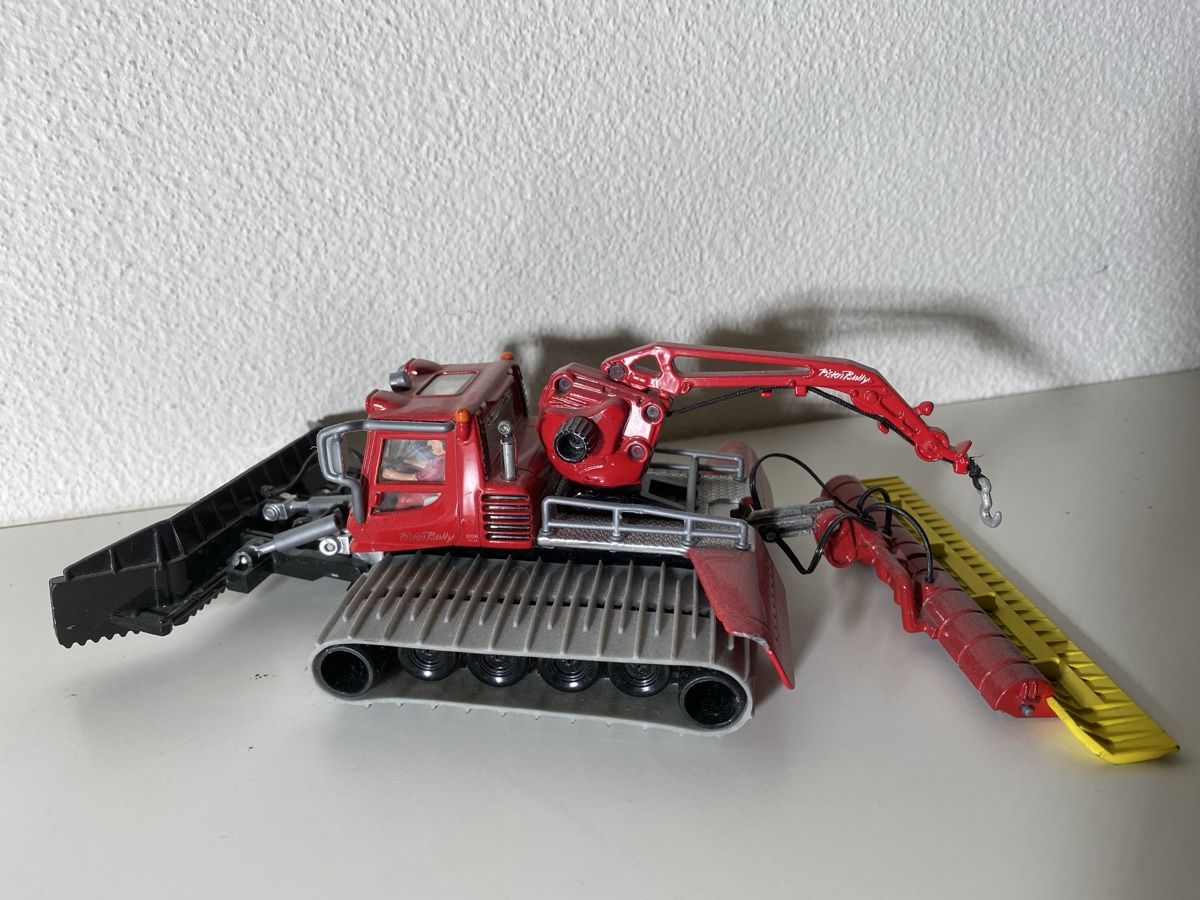 Siku Modellini d'auto: Siku Pistenraupe – Usato da Winterthur venduto da ben_9vxx 2