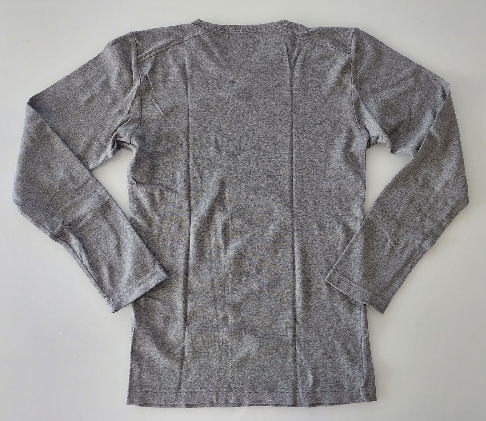 Esprit T-shirt: T-shirt Esprit – Usato da Signy venduto da oli_sn9g 2
