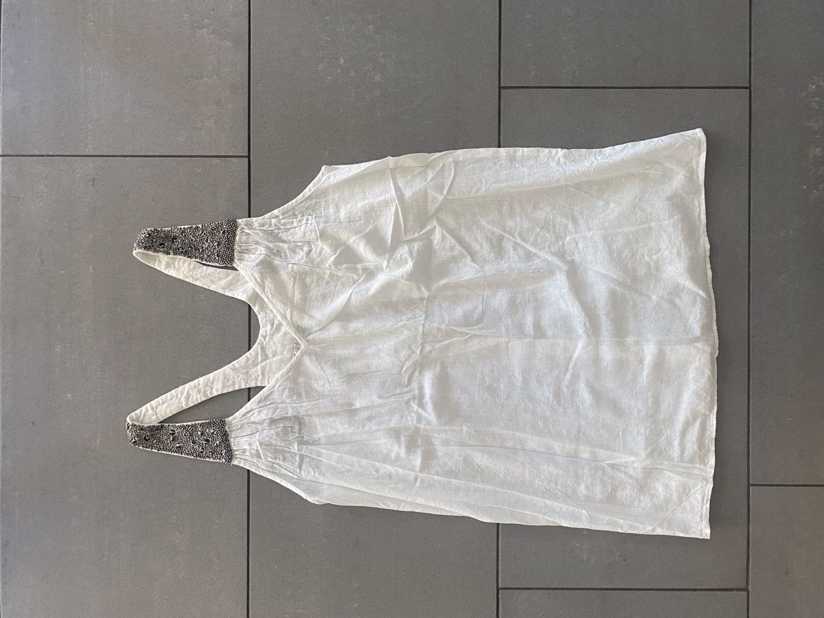 Benetton Top: Top vintage Benetton S weiss – Nuovo (secondo la descrizione) da Rütihof venduto da ALAFC