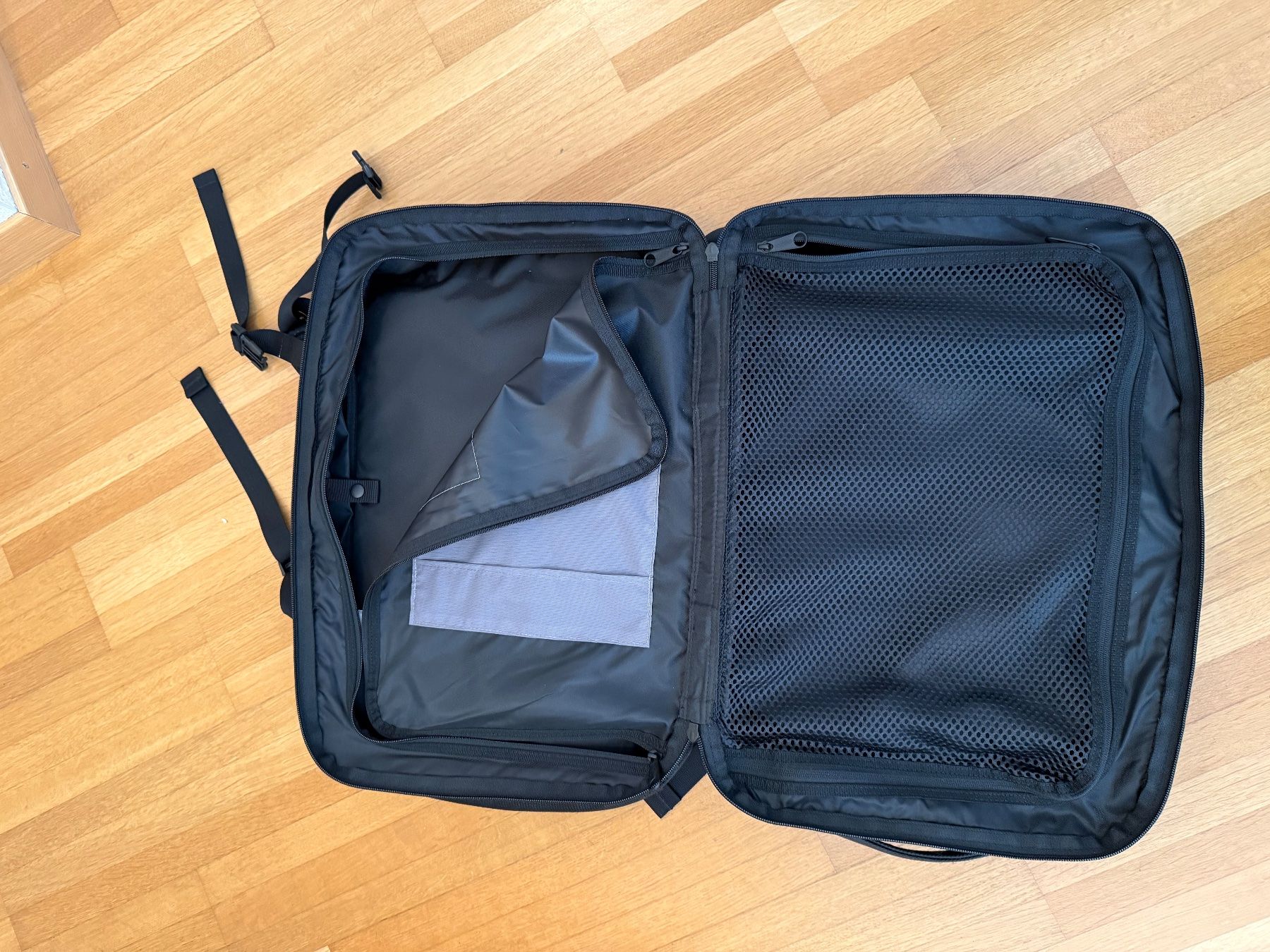 Eastpak Sacs à dos: Praktischer Reiserucksack – D'occasion à Herrliberg par jet_ch9v 1