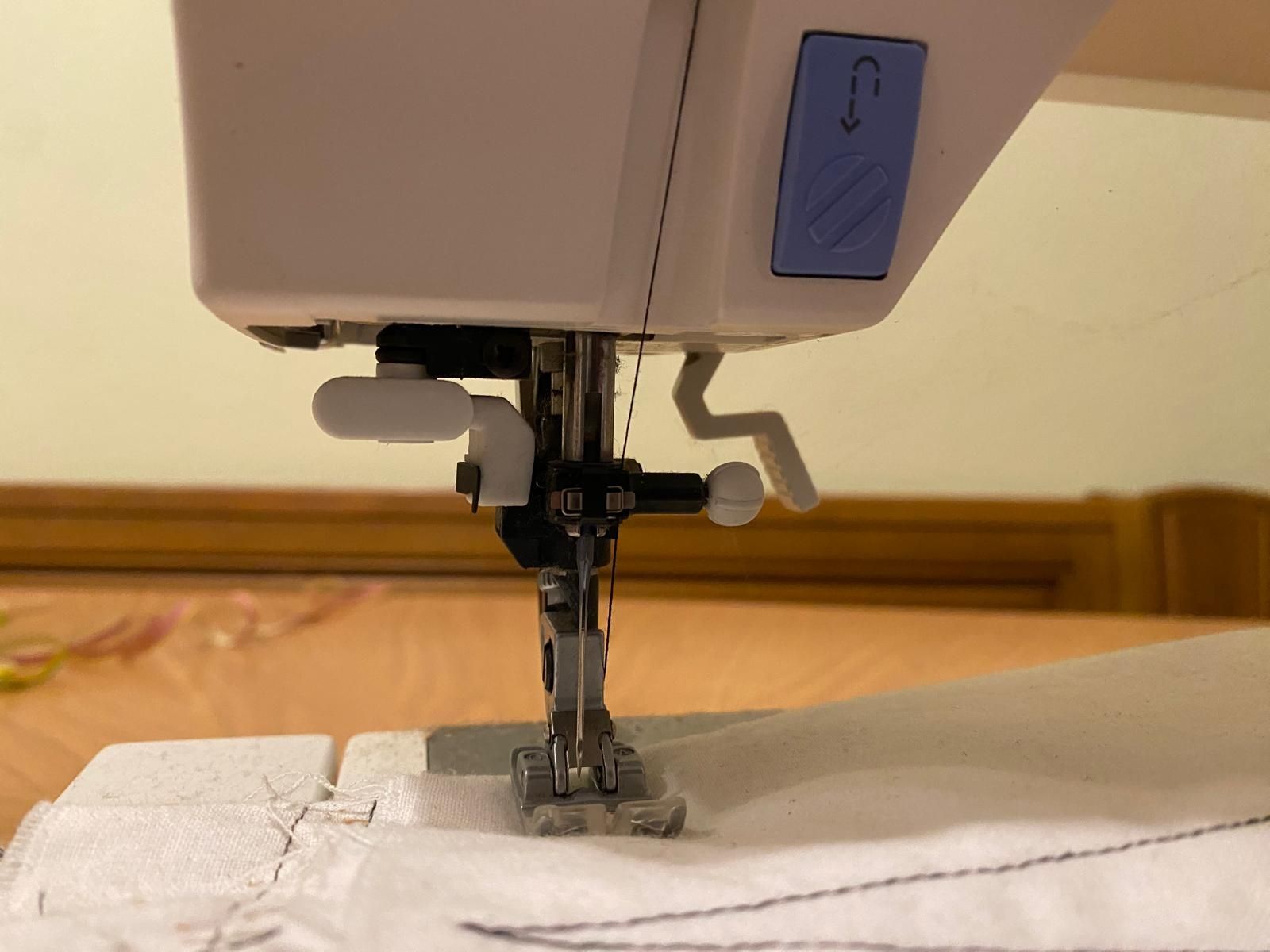Pfaff Nähmaschinen: Pfaff Creative 7510 - Top Nähmaschine, sofort startklar! – Gebraucht aus Arth von Africa44 3