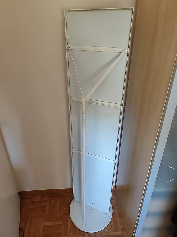 Ikea Specchi: Spiegelgarderobe drehbar – Usato da Adliswil venduto da Tierre1 1