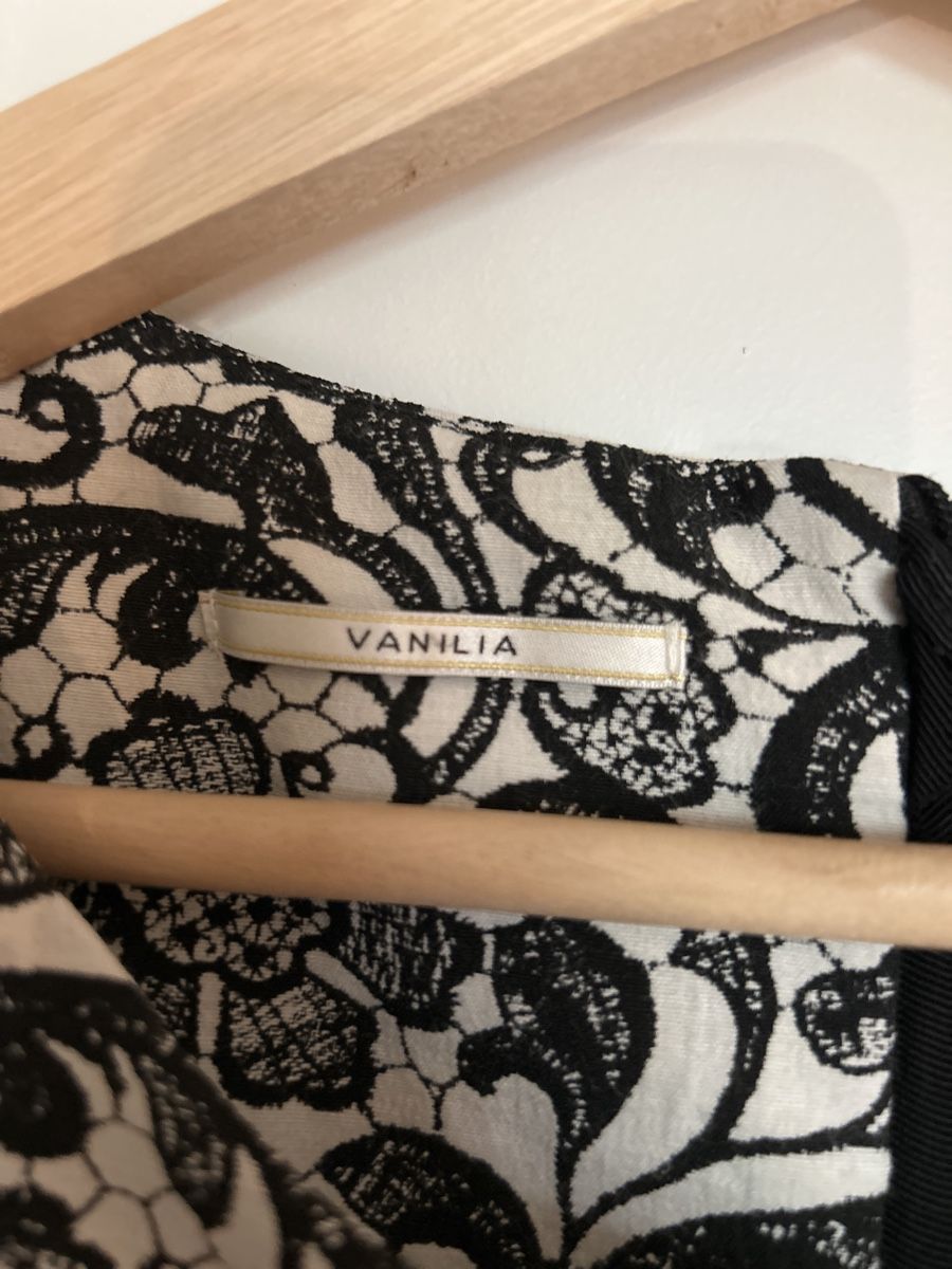 Kleider: Vanilia Dress - Black & White – Gebraucht aus Oberengstringen von tal_t5f9 1