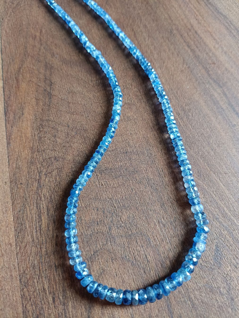 Catenine: Wunderschönes Saphir-Collier, 925er Silber – Nuovo (secondo la descrizione) da Adliswil venduto da Vimovi 1