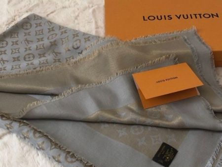 Louis Vuitton Tuch