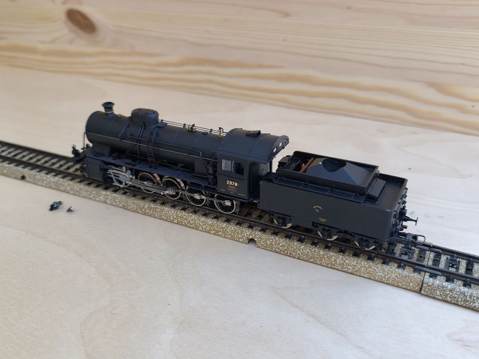Roco Modellini di ferrovie: Roco HO Dampflokomotive C 5/6 14111A – Difettoso da Augst BL venduto da Schubrahim 5